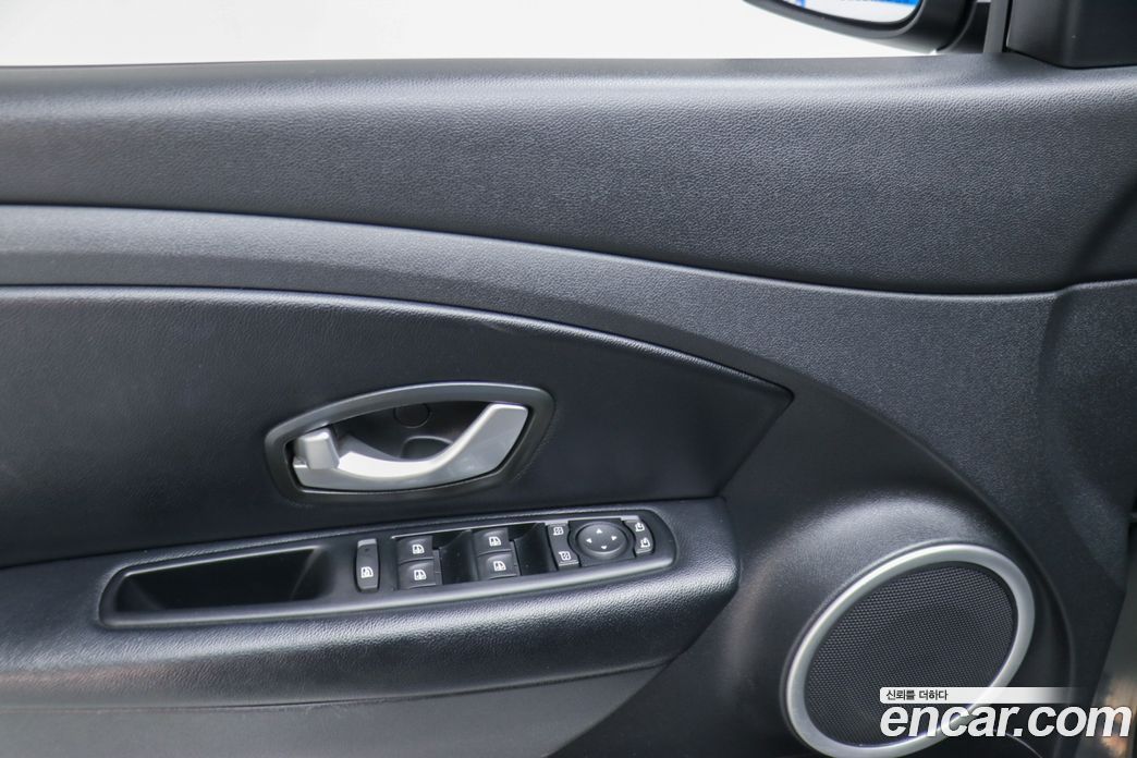 Renault Korea (Samsung) SM3 2nd Gen фото 11