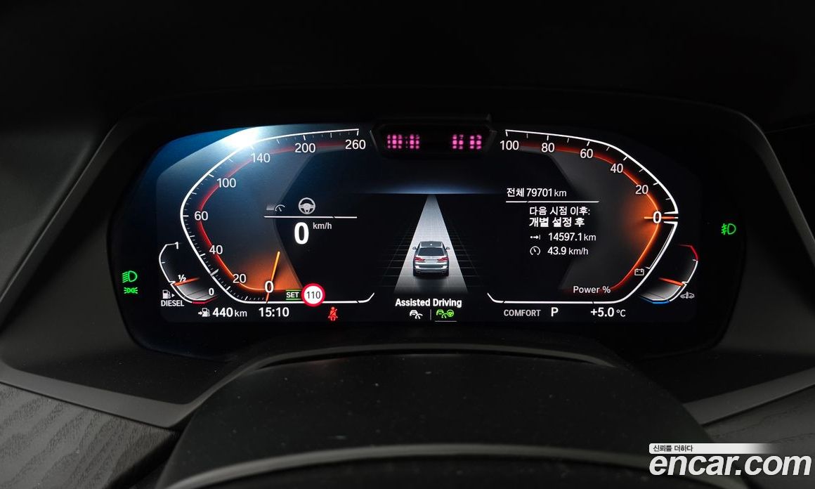 BMW X7 (G07) фото 8