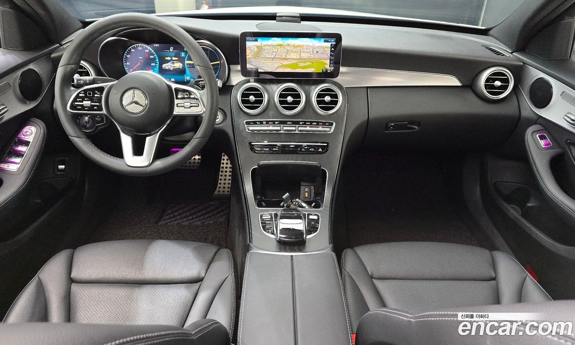 Mercedes-Benz C-Class W205 фото 7