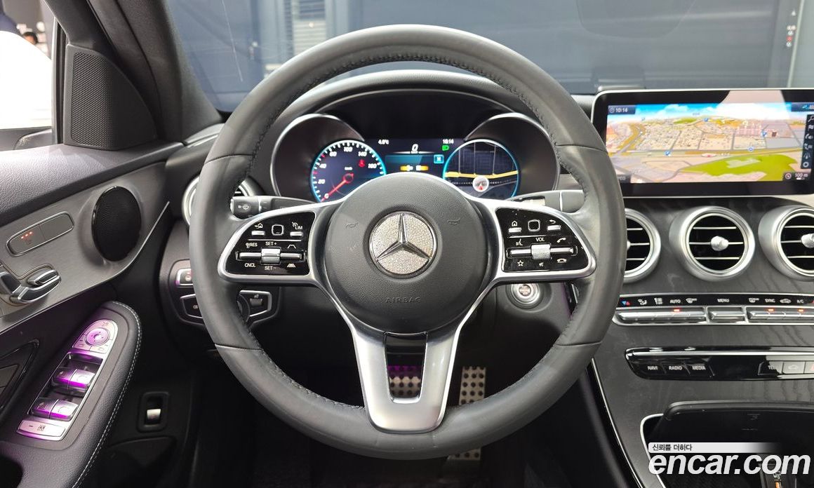 Mercedes-Benz C-Class W205 фото 13