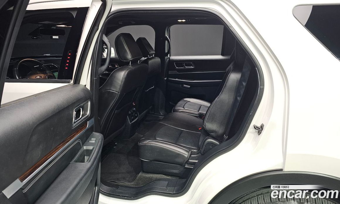 Ford Explorer 5th Gen фото 11