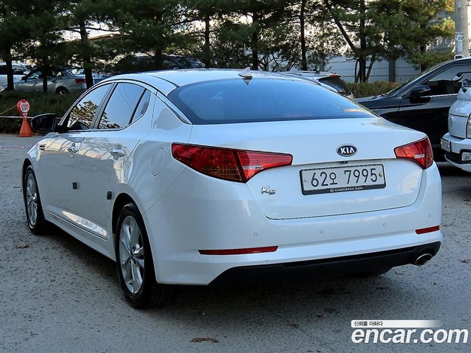 Kia K5 1st Gen фото 3