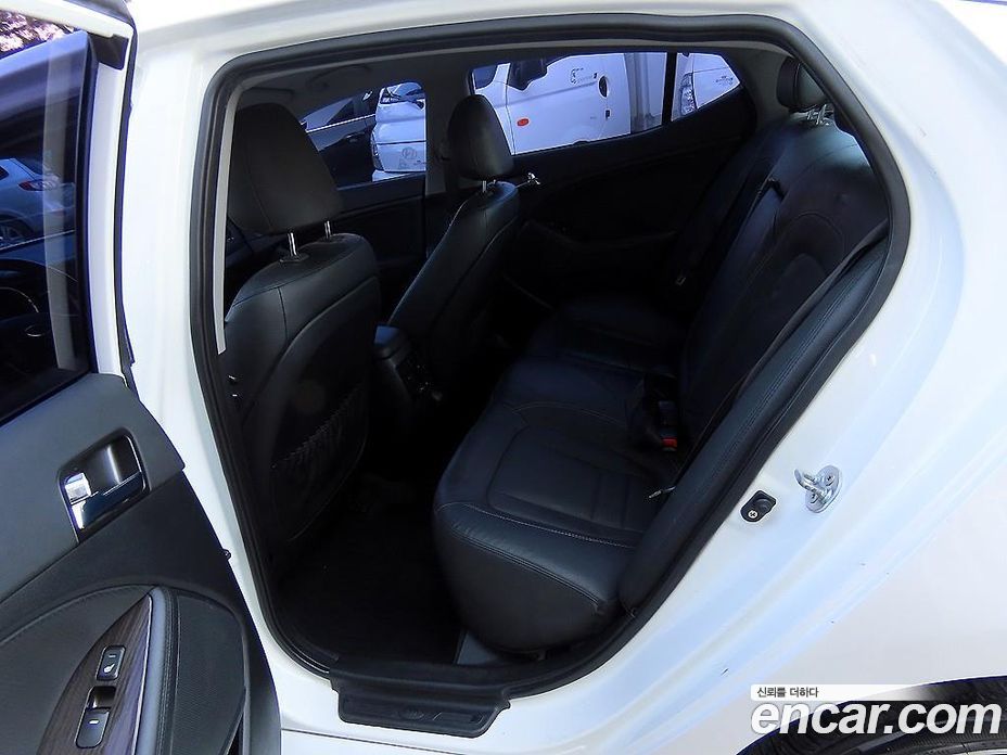 Kia K5 1st Gen фото 6