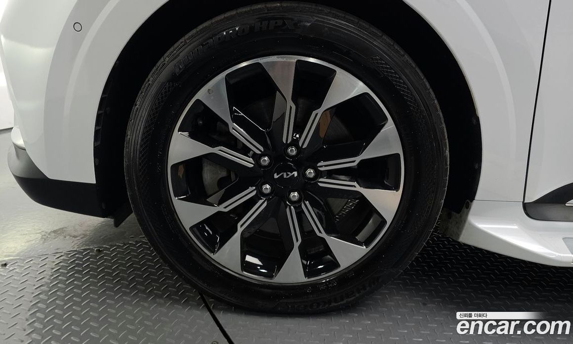 Kia Carnival 4th Gen фото 5