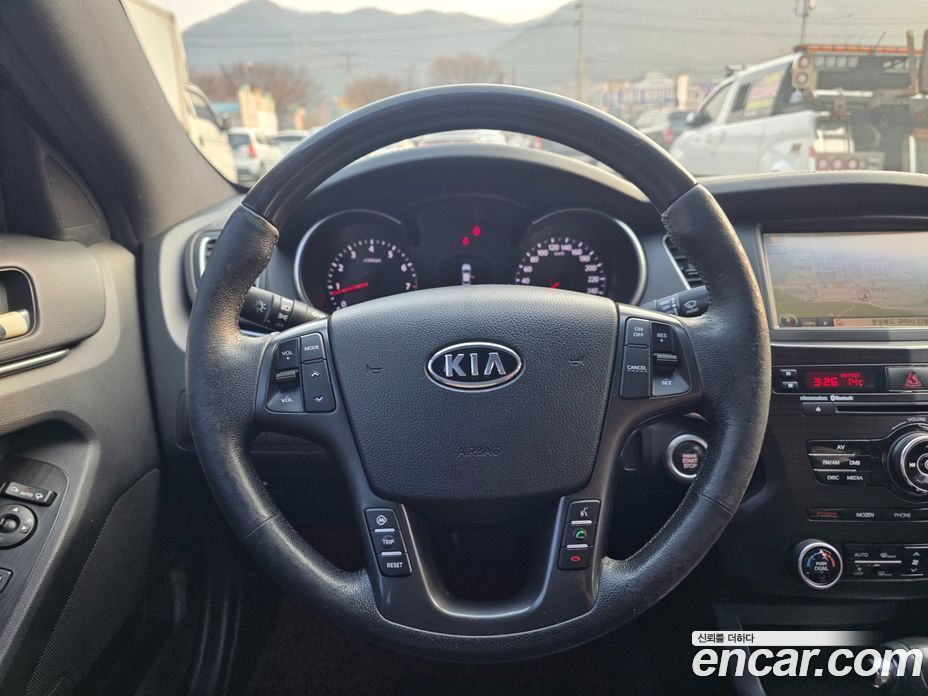 Kia K7 Prestige фото 13