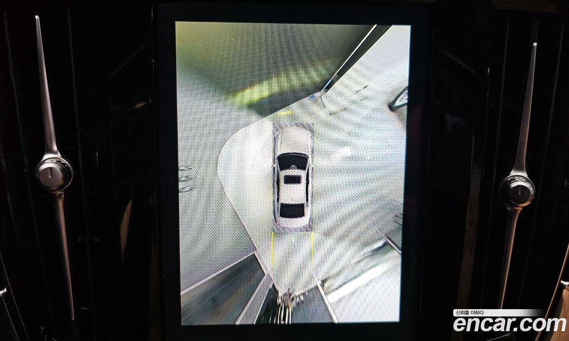 Volvo S90 фото 15