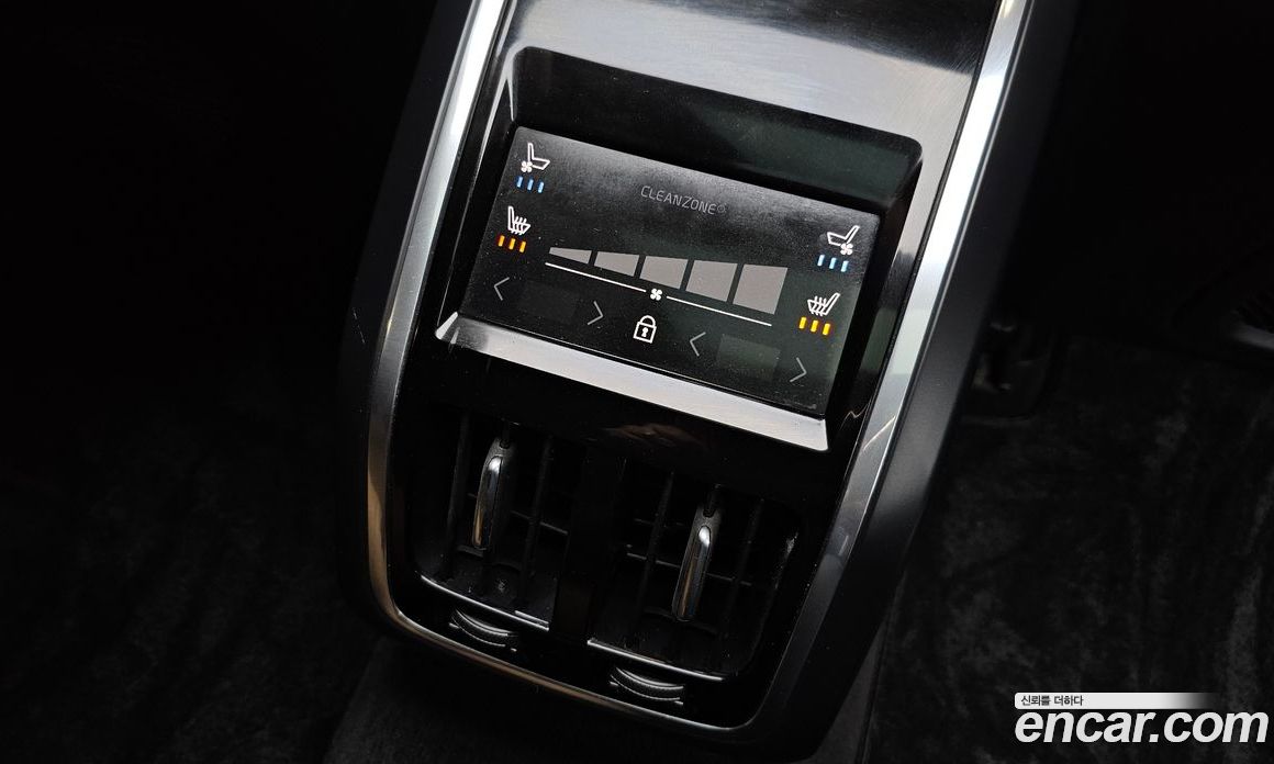 Volvo S90 фото 18