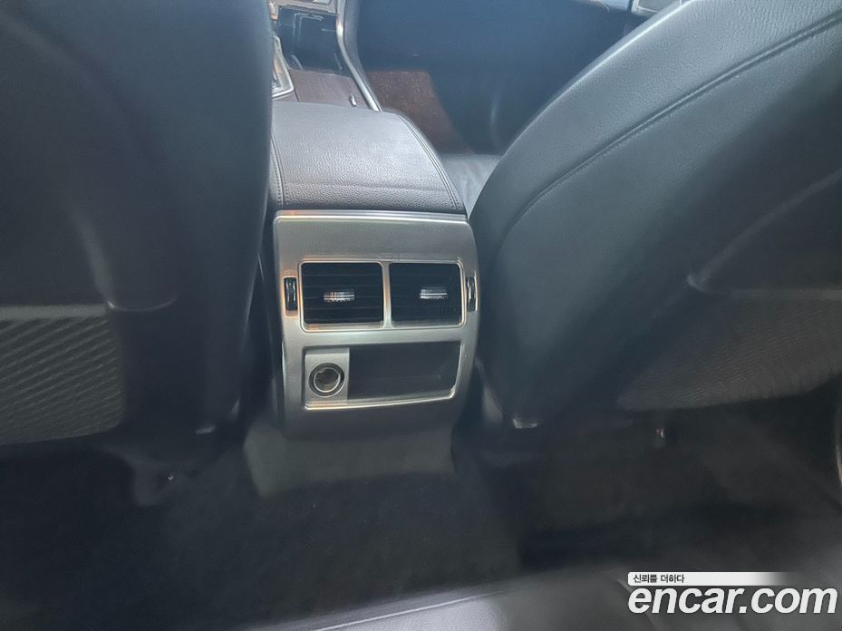 Jaguar XF New фото 13