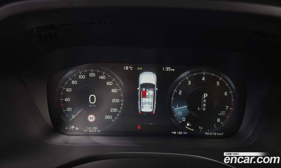 Volvo XC60 2nd Gen фото 8