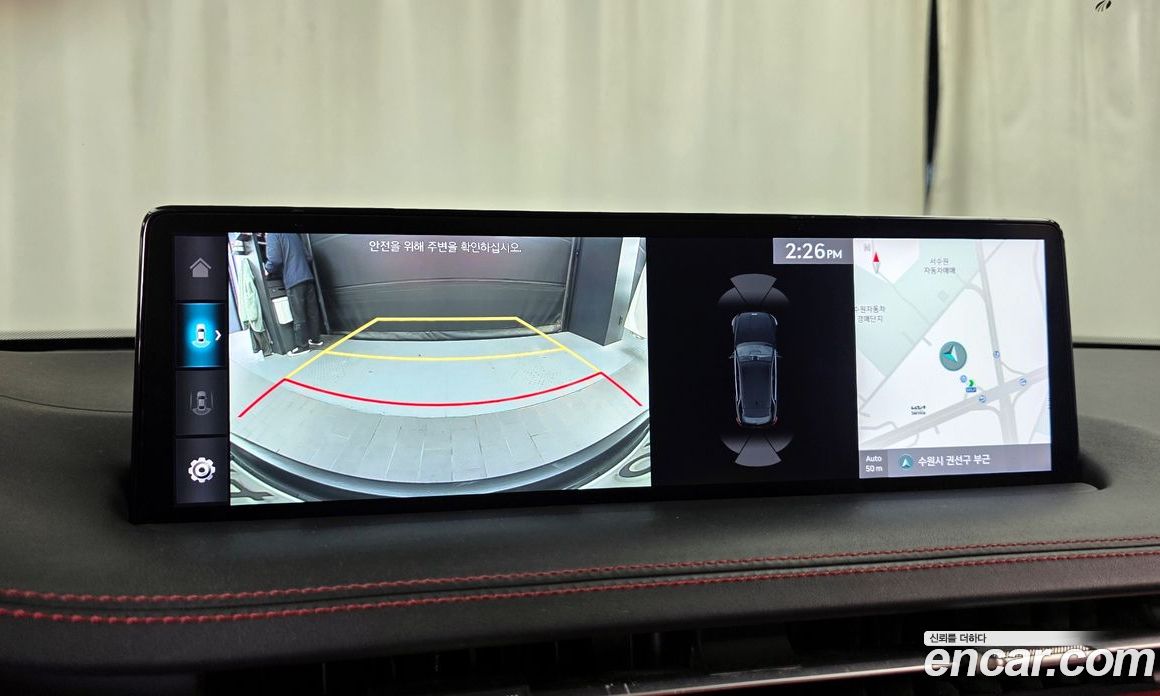 Genesis GV70 фото 15