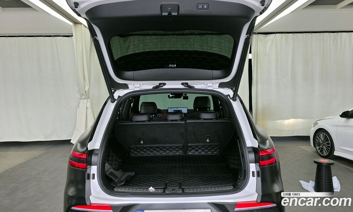Genesis GV70 фото 20