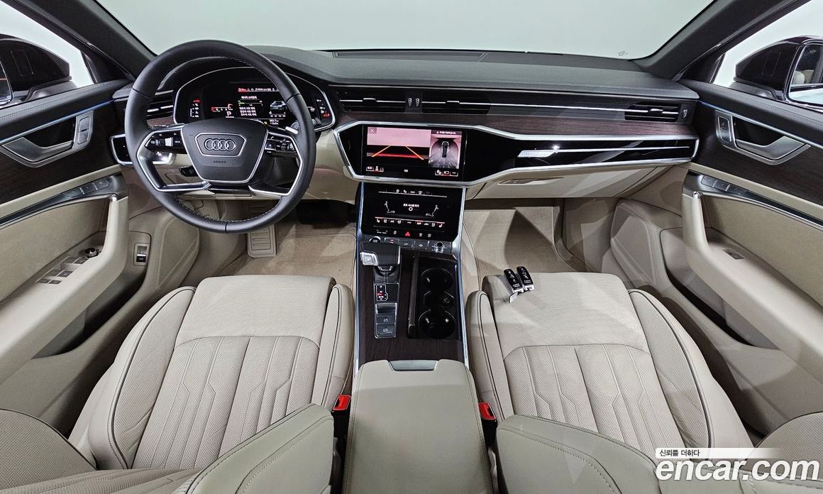 Audi A6 (C8) фото 7