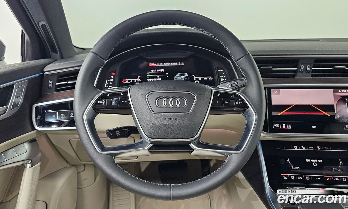 Audi A6 (C8) фото 14