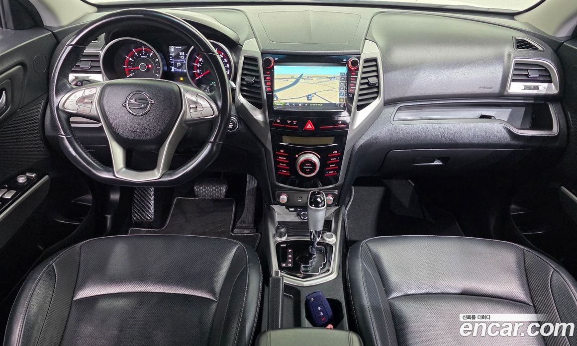 SsangYong (KG Mobility) Tivoli фото 7