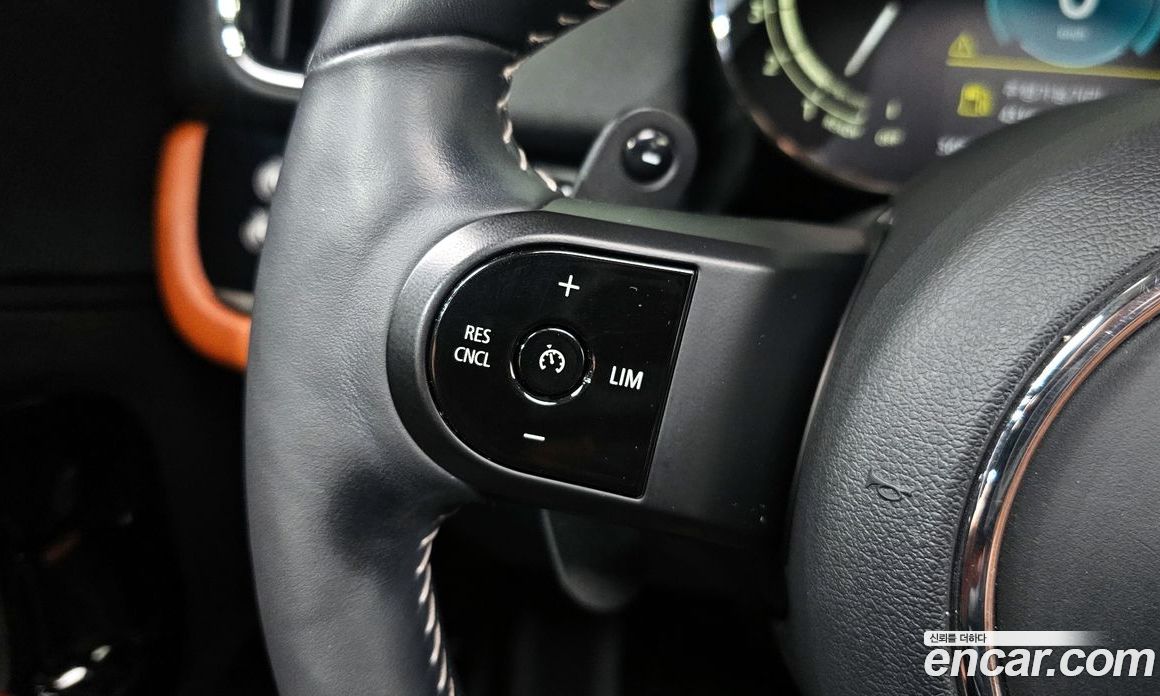 Mini Cooper Countryman S фото 12