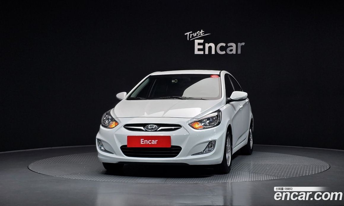 Hyundai Accent (New Type) фото 3