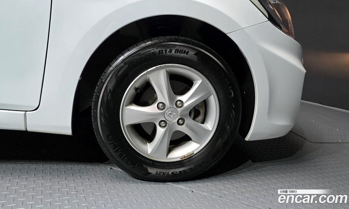 Hyundai Accent (New Type) фото 21