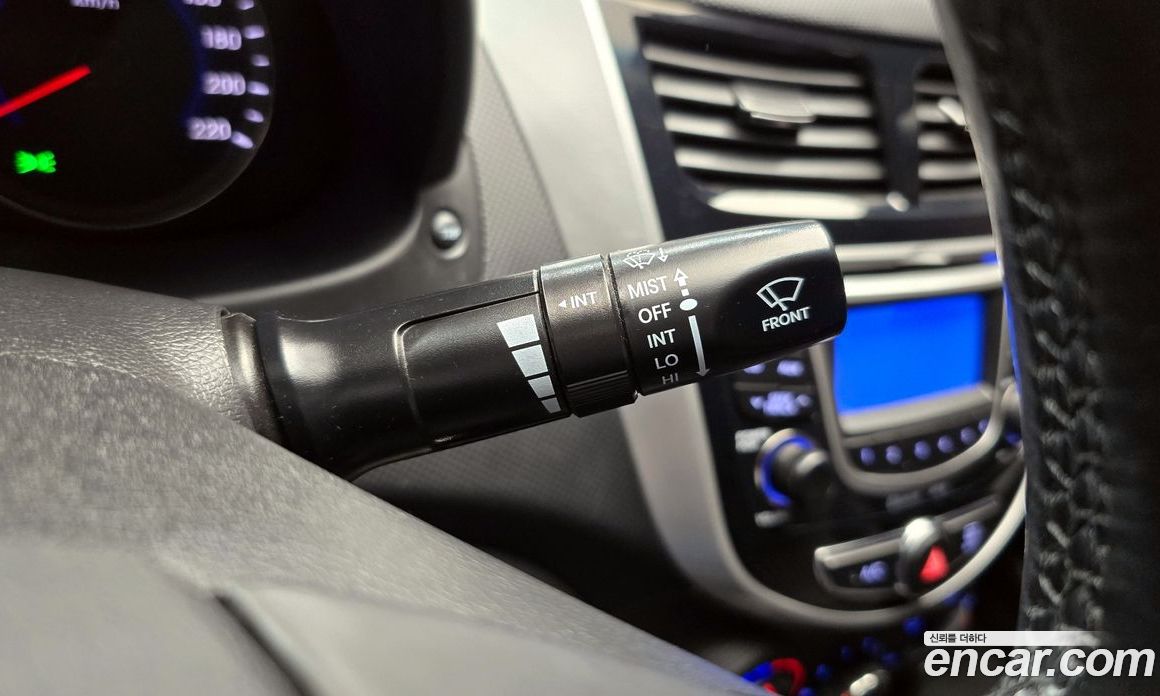 Hyundai Accent (New Type) фото 27