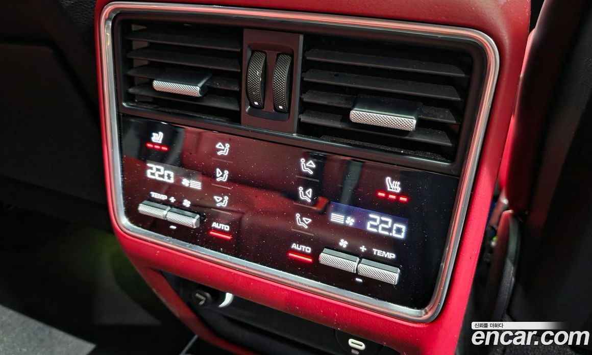 Porsche Cayenne 3rd Gen фото 19