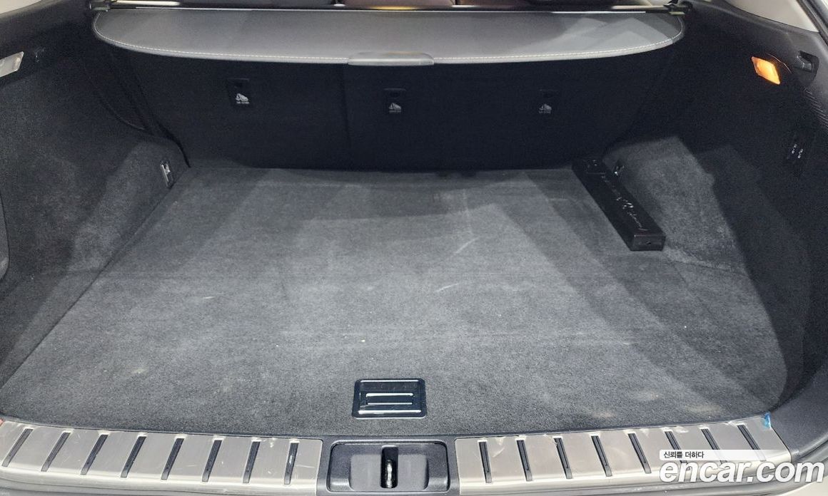 Lexus RX450h 4th Gen фото 18