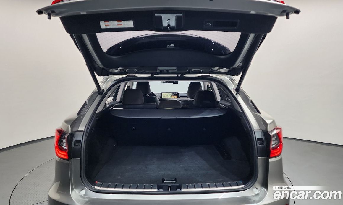 Lexus RX450h 4th Gen фото 19