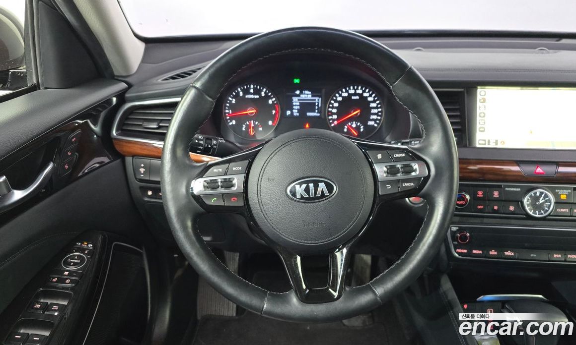 Kia K7 2nd Gen фото 12