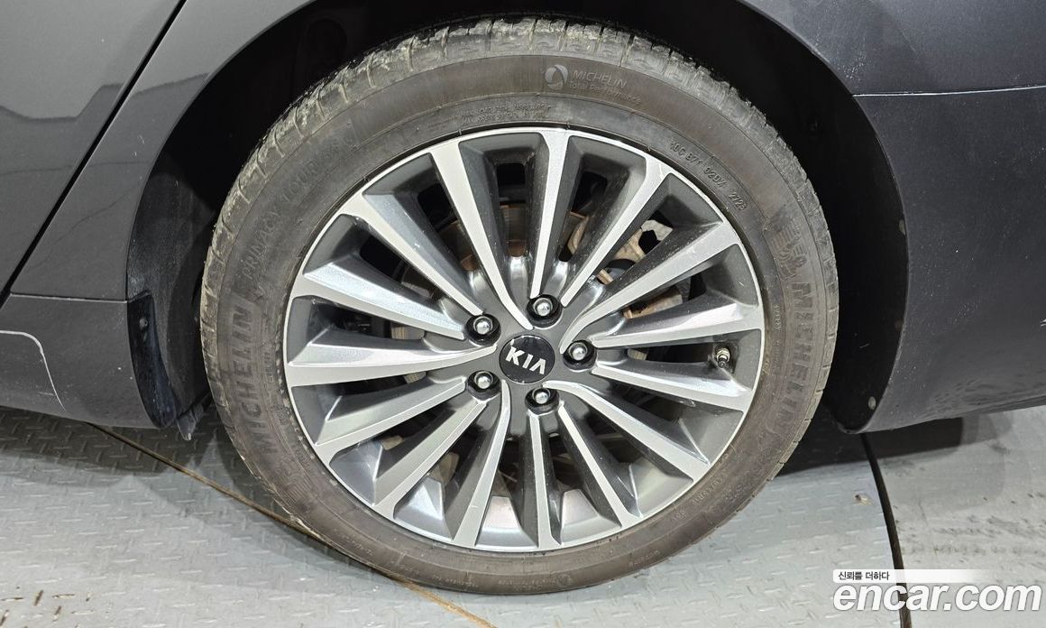 Kia K7 2nd Gen фото 21