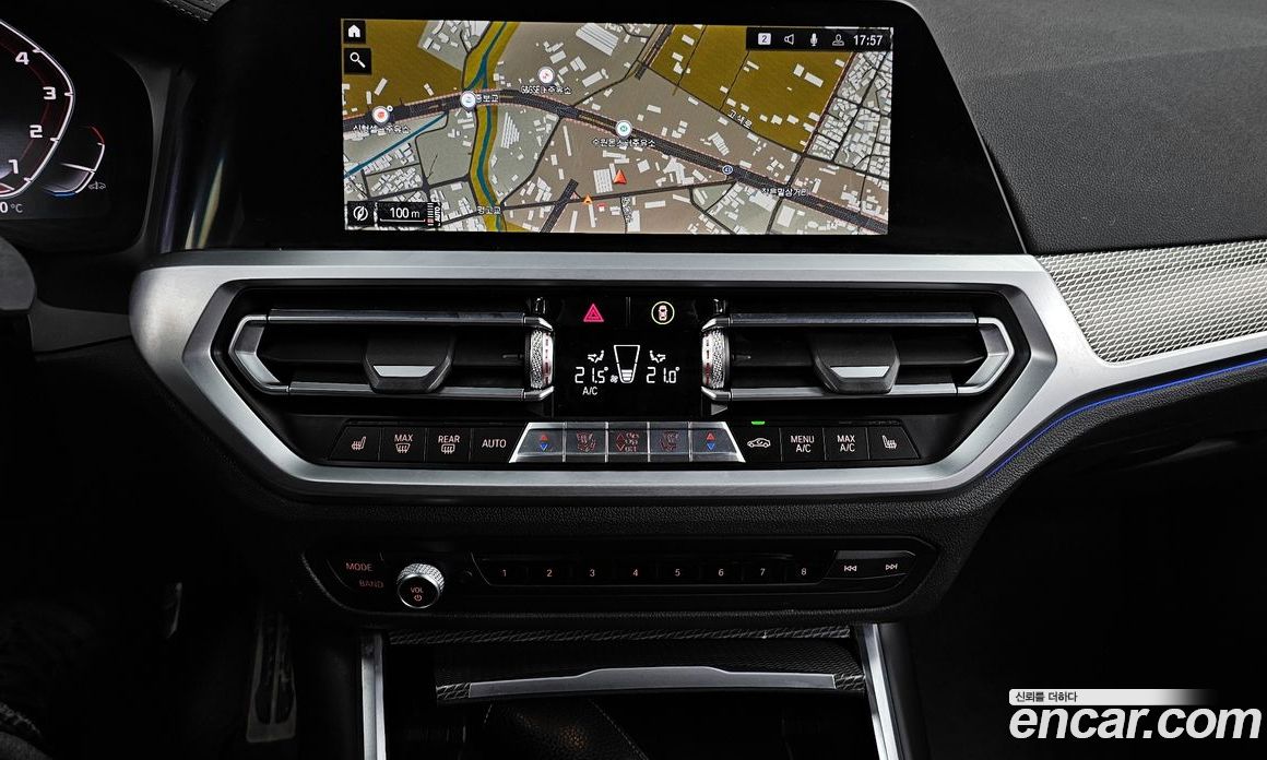 BMW 3-Series (G20) фото 14