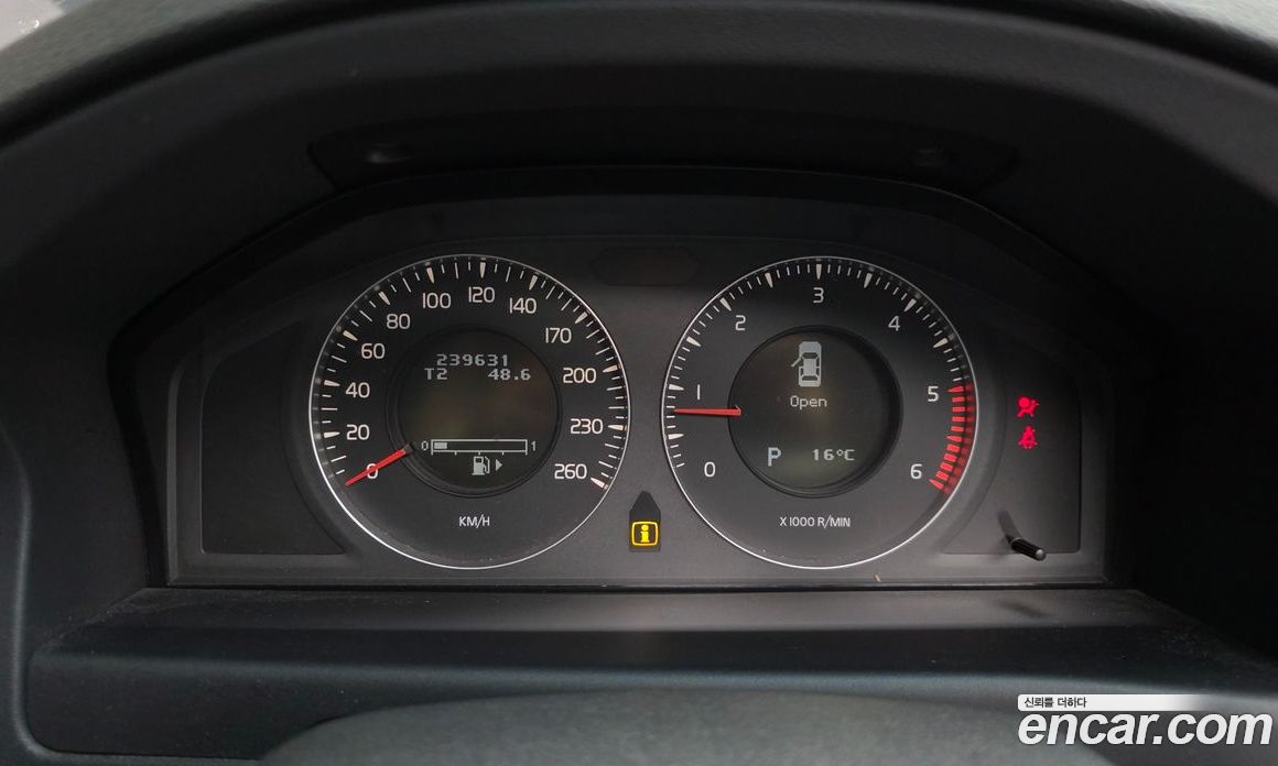 Volvo S80 фото 8