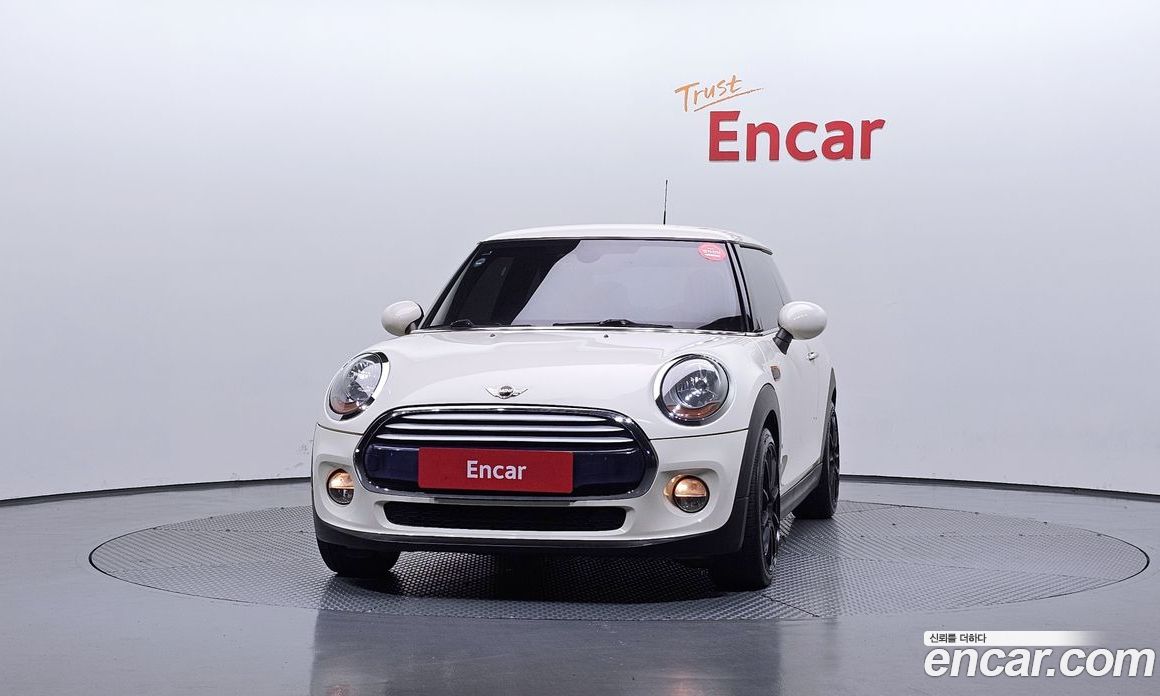 Mini Cooper фото 3