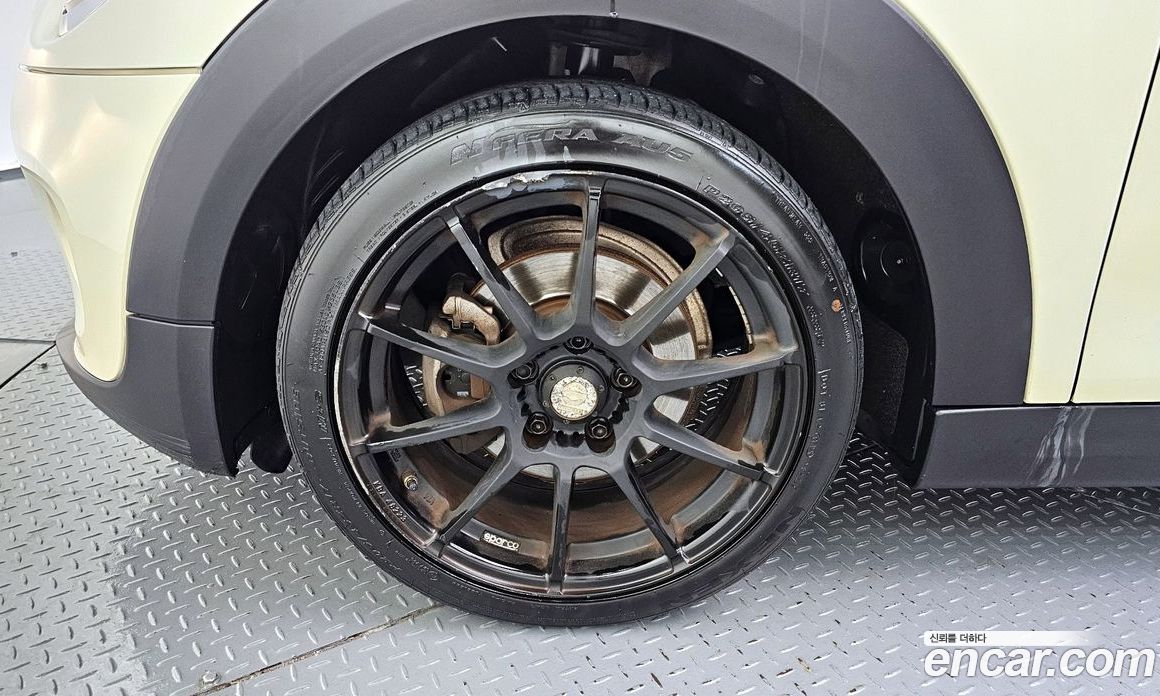 Mini Cooper фото 5