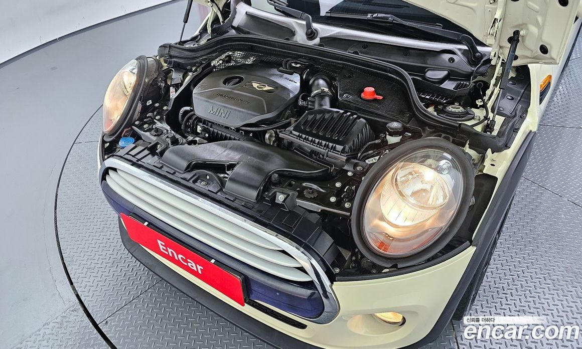 Mini Cooper фото 6