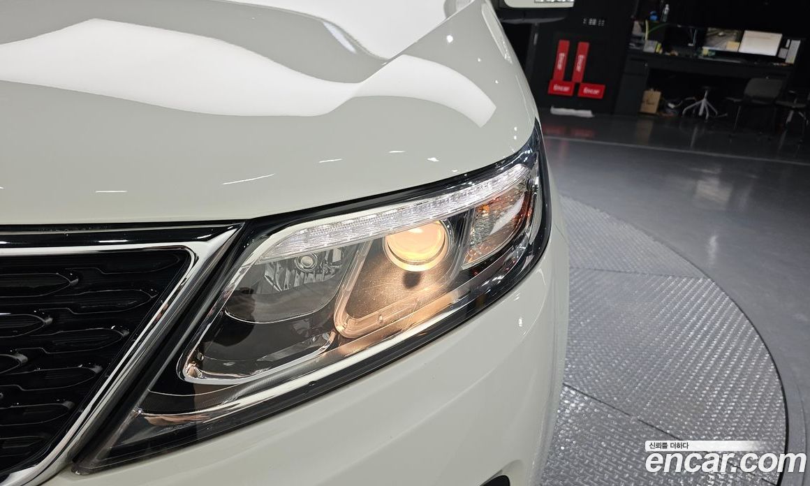Kia Sorento 2nd Gen Restyling фото 22