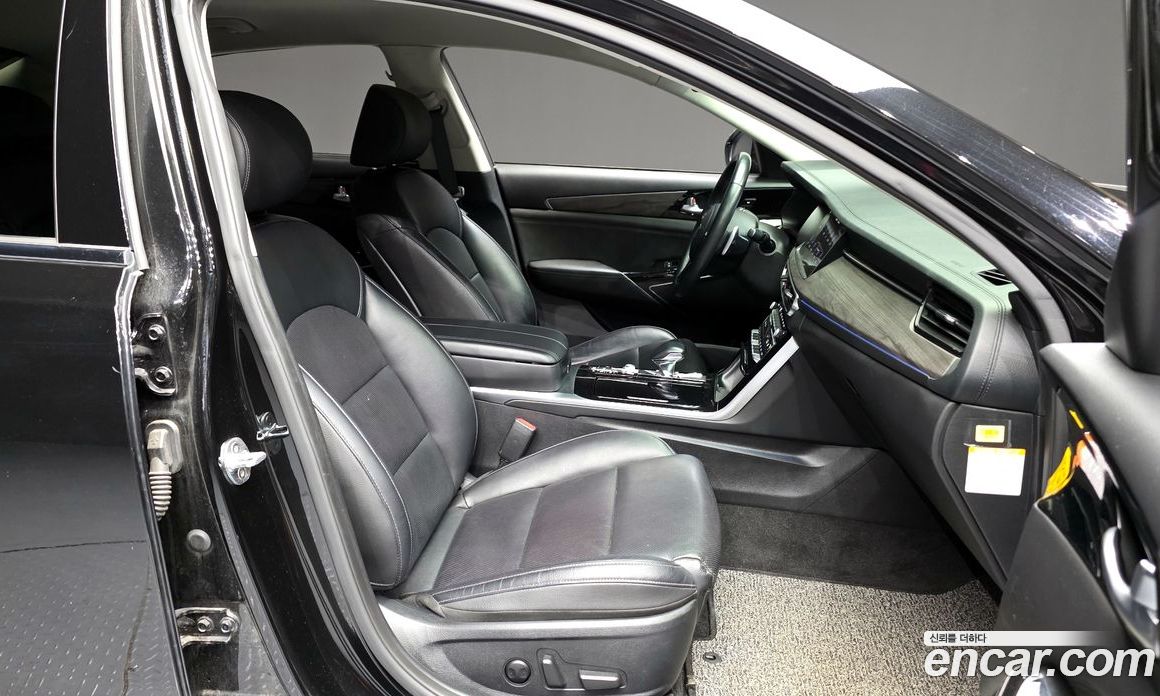 Kia K7 Hybrid 2nd Gen Restyling фото 12