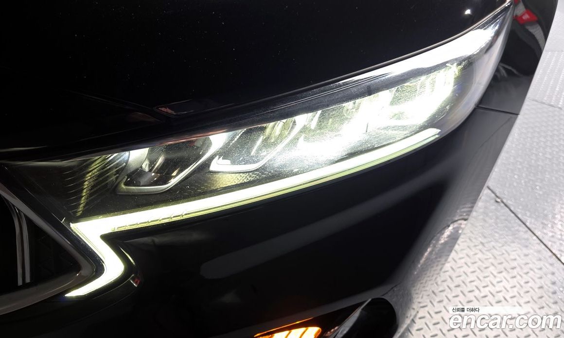 Kia K7 Hybrid 2nd Gen Restyling фото 22