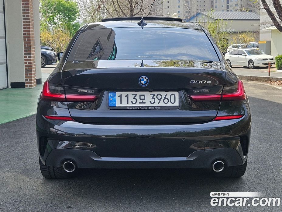 BMW 3-Series (G20) фото 4