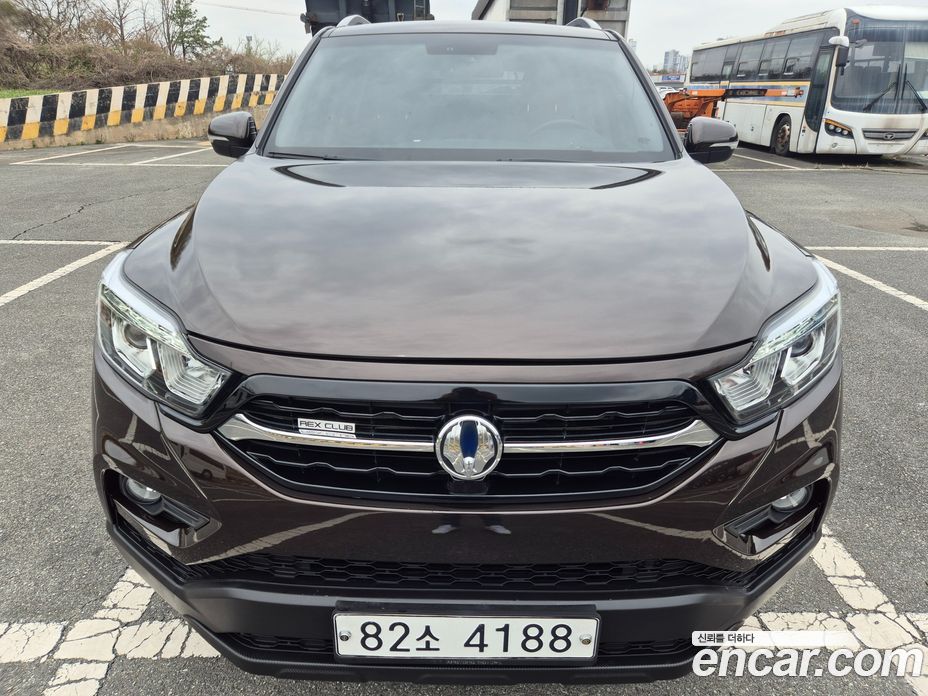 SsangYong (KG Mobility) Rexton Sports фото 3