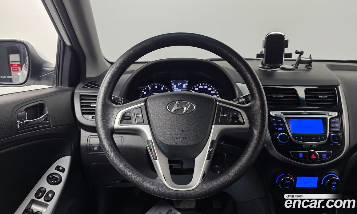 Hyundai Accent (New Type) фото 15