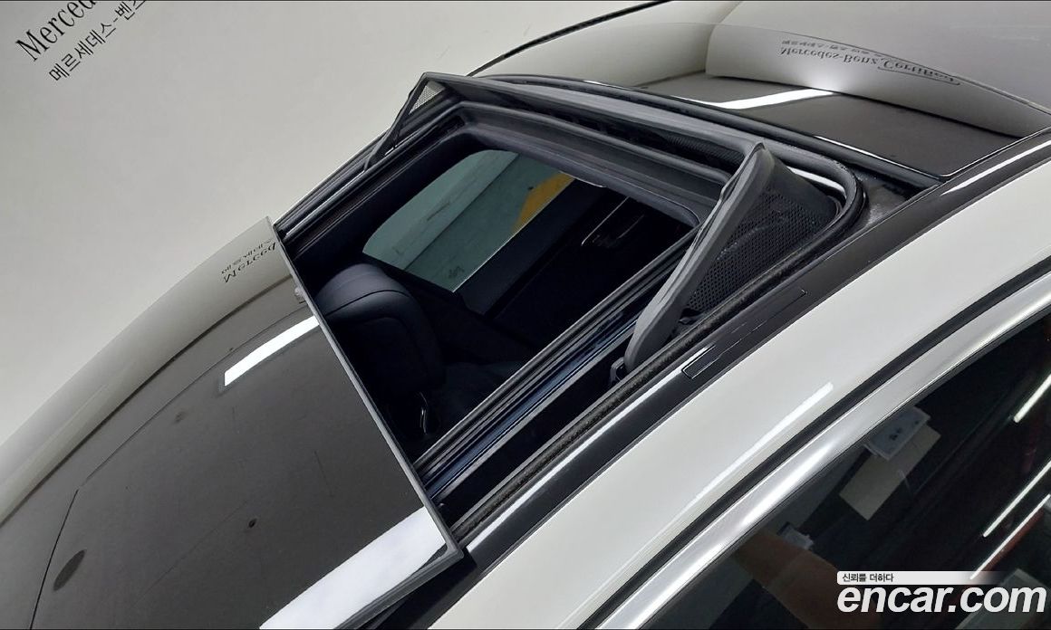 Mercedes-Benz S-Class W223 фото 12