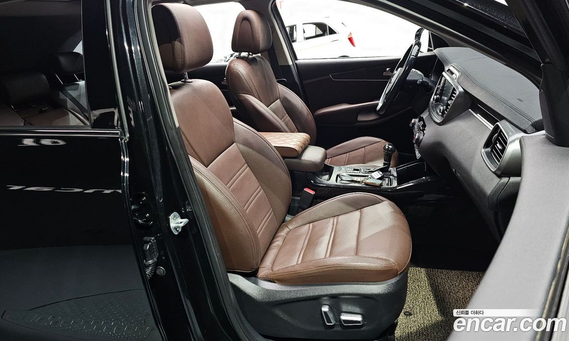 Kia Sorento 3rd Gen фото 10