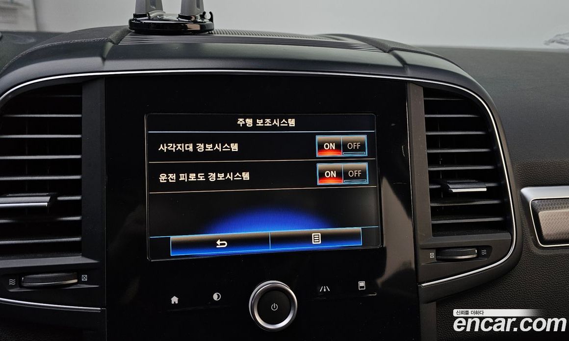 Renault Korea (Samsung) QM6 фото 14