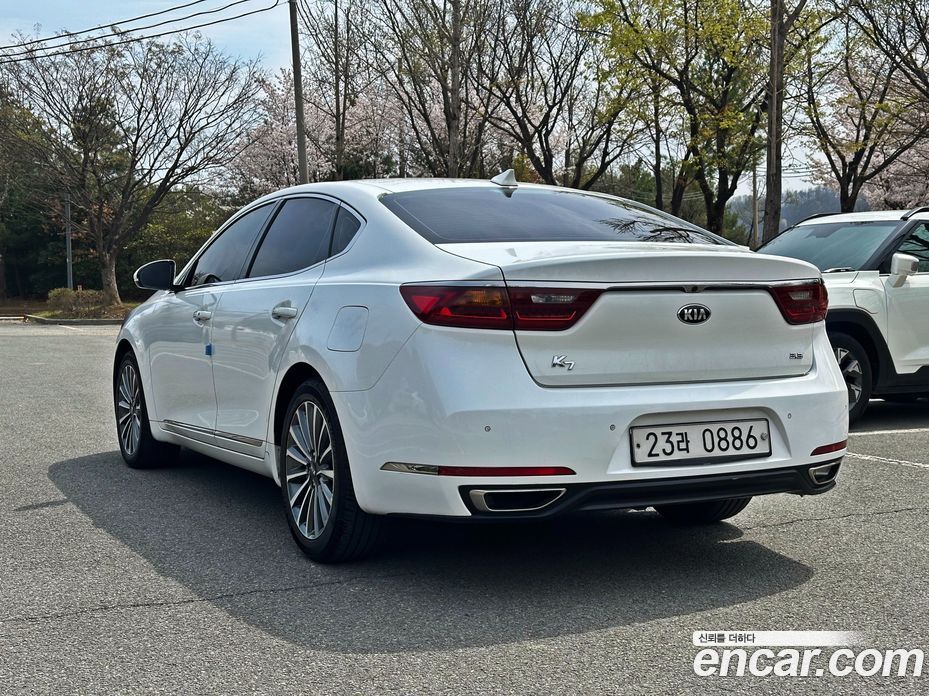 Kia K7 2nd Gen фото 6