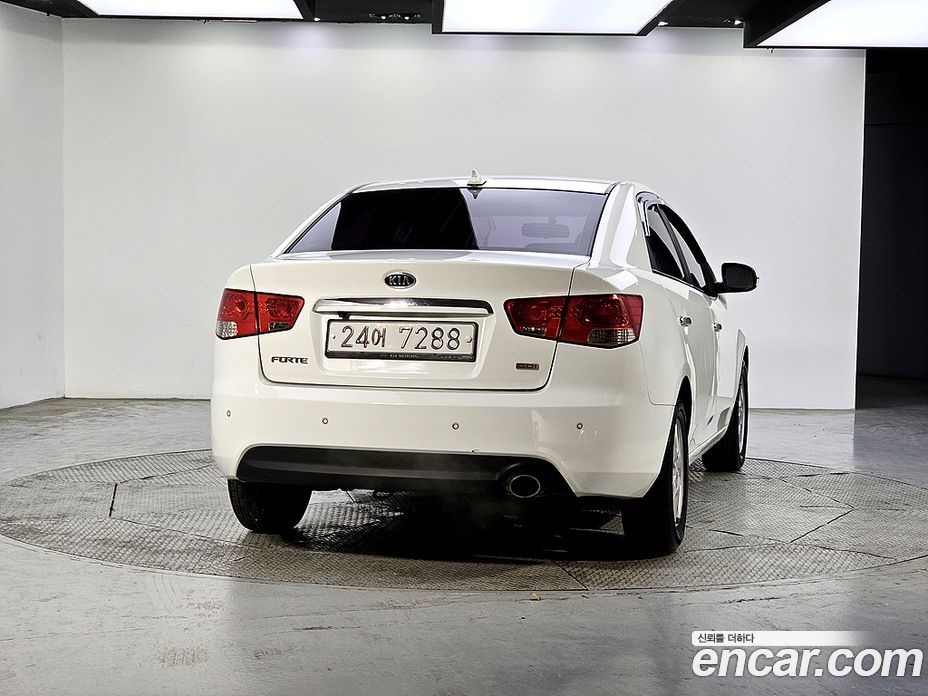 Kia Forte фото 3