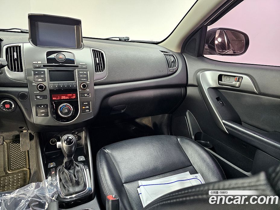 Kia Forte фото 10