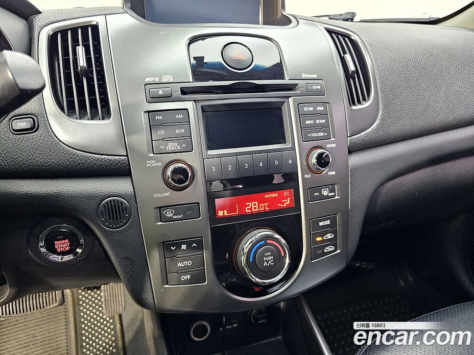 Kia Forte фото 13