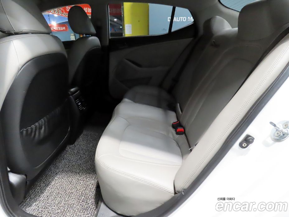 Kia K5 1st Gen фото 11