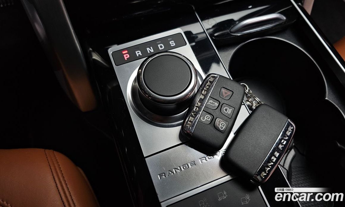 Land Rover Range Rover 4th Gen фото 8