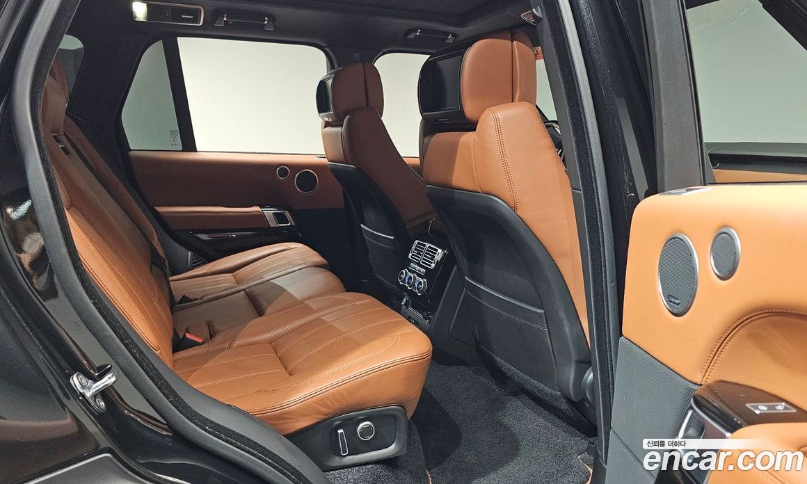 Land Rover Range Rover 4th Gen фото 10