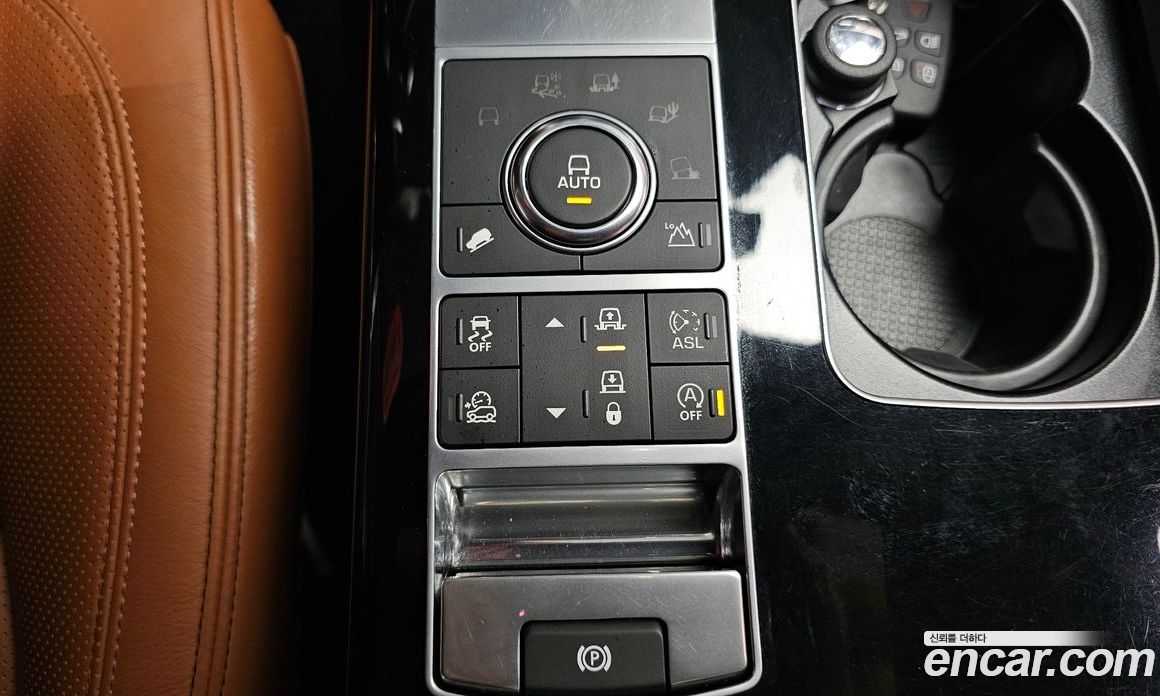 Land Rover Range Rover 4th Gen фото 32