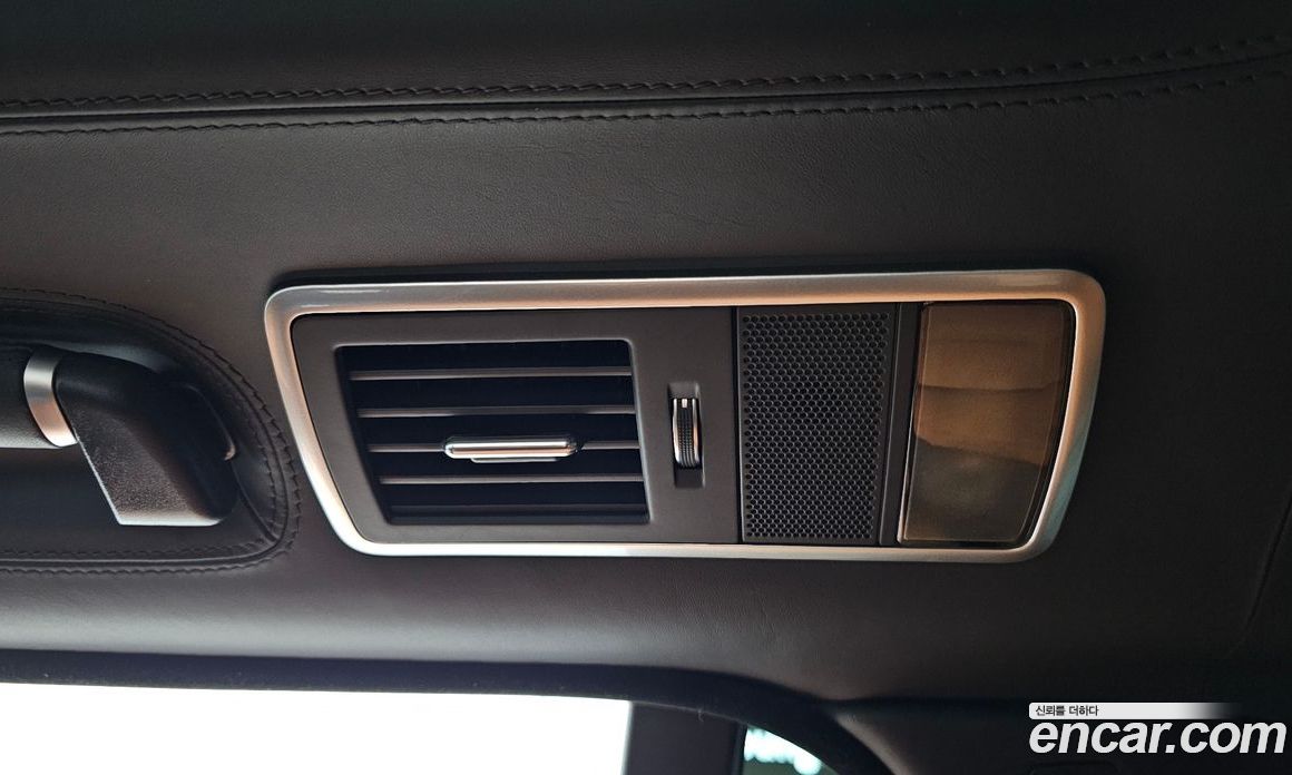 Land Rover Range Rover 4th Gen фото 39